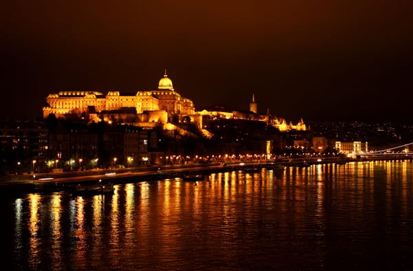 What Conservatives See in Hungary